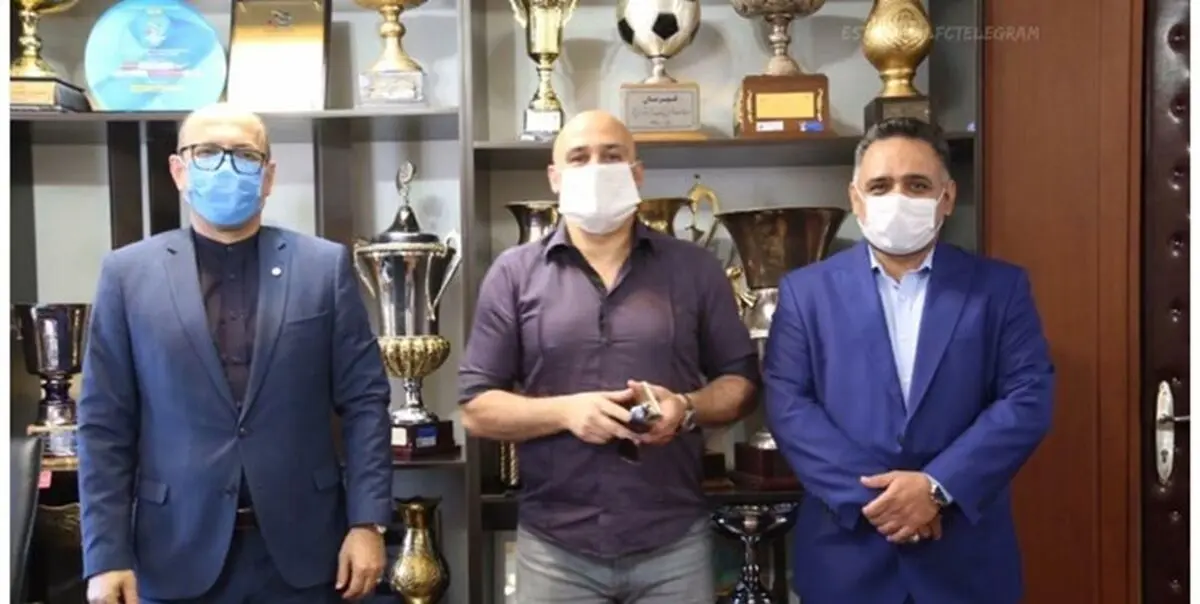 منصوریان تمام مطالباتش از استقلال را بخشید