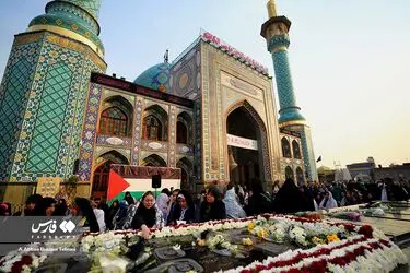 بزرگداشت شهدای سقوط هواپیمای اوکراینی/ گزارش تصویری