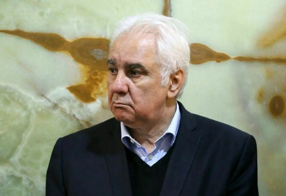 شفر حسینی را دوست دارد