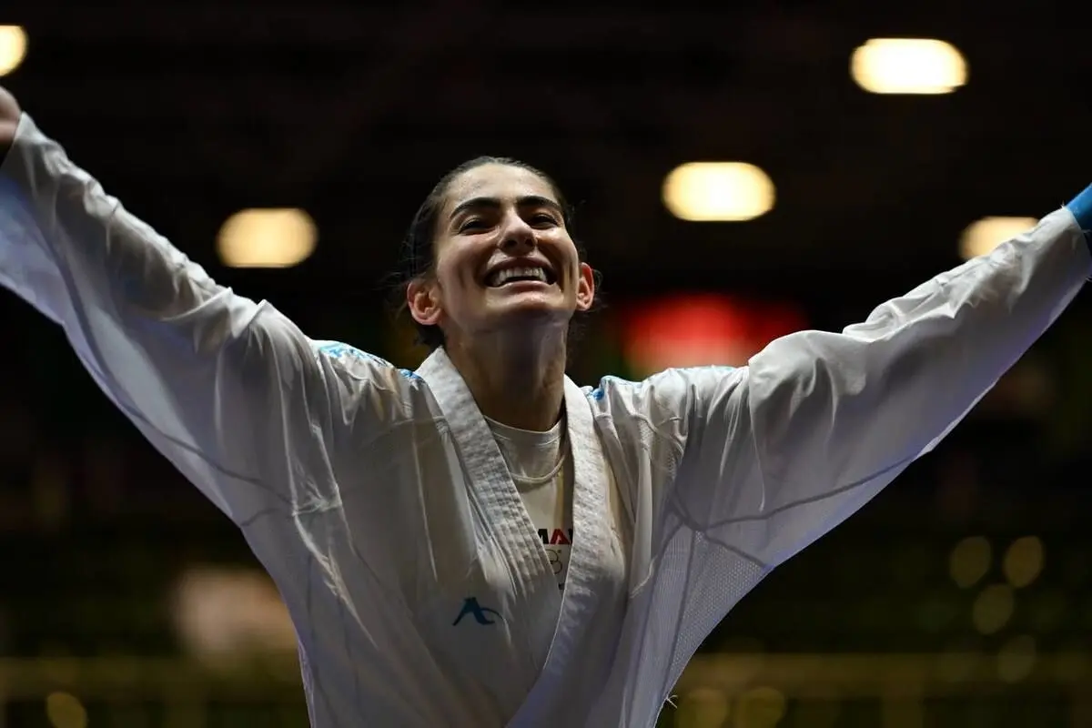 
این دختر ایرانی سلطان طلا است! +عکس
