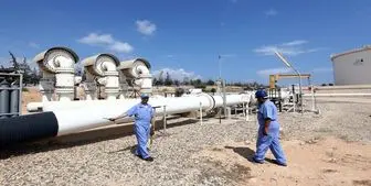 نفت در مقابل غذا/امارات به دنبال اعمال قیمومیت بر نفت لیبی است
