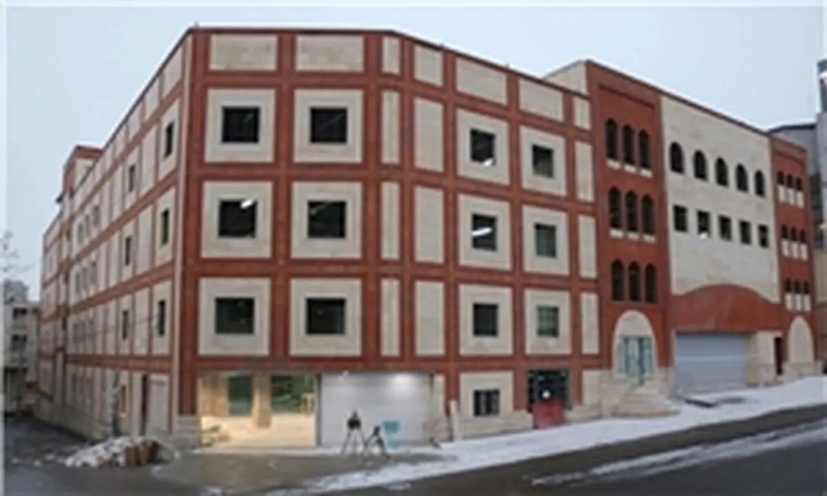 پیشرفت 40درصدی پروژه احداث پارکینگ طبقاتی نیایش