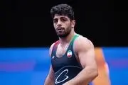 کشتی گیر ایرانی استقلالی از آب درآمد