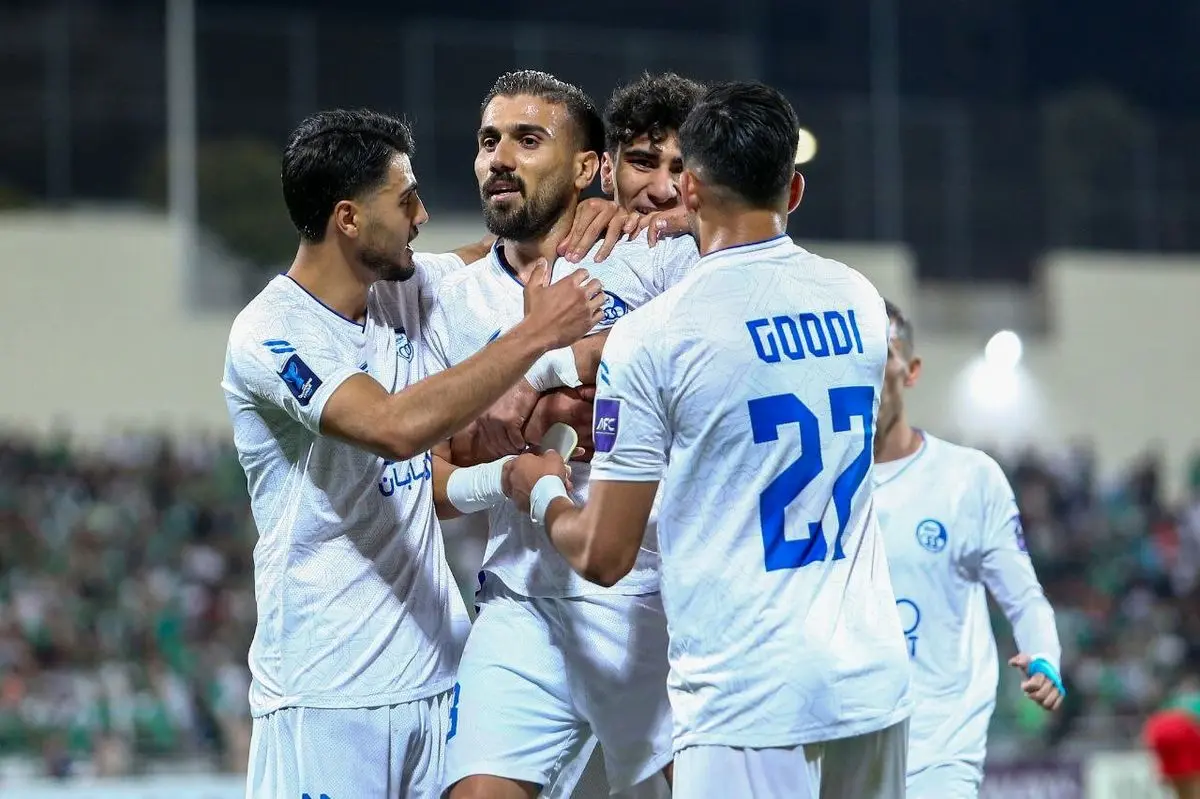 ستاره استقلال گلش را به چه کسی تقدیم کرد؟