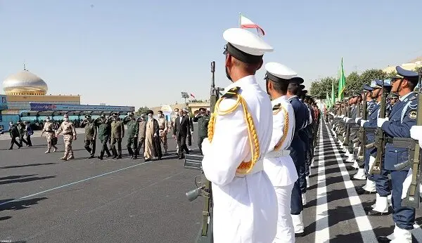 مراسم مشترک دانش‌آموختگی دانشگاه‌های نیروهای مسلح با حضور رهبر انقلاب برگزار شد/گزارش تصویری