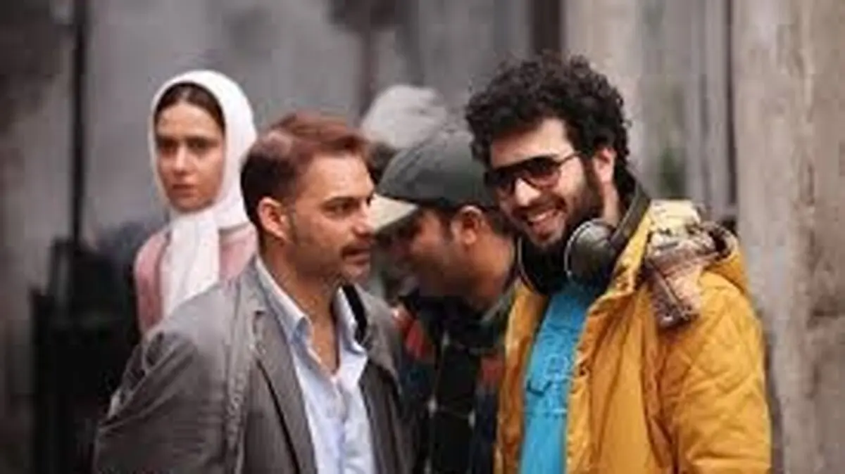 تصویری از «نوید محمدزاده» در حال دعوا و نزاع/ عکس