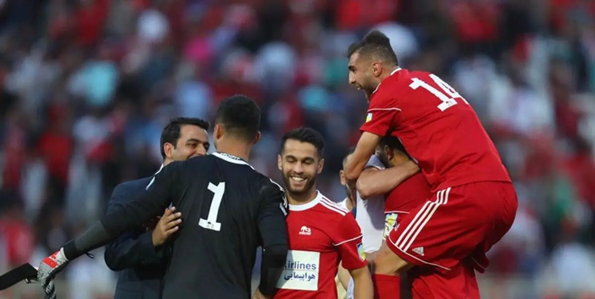 مهاجم گلزن خارجی در تمرینات تراکتور