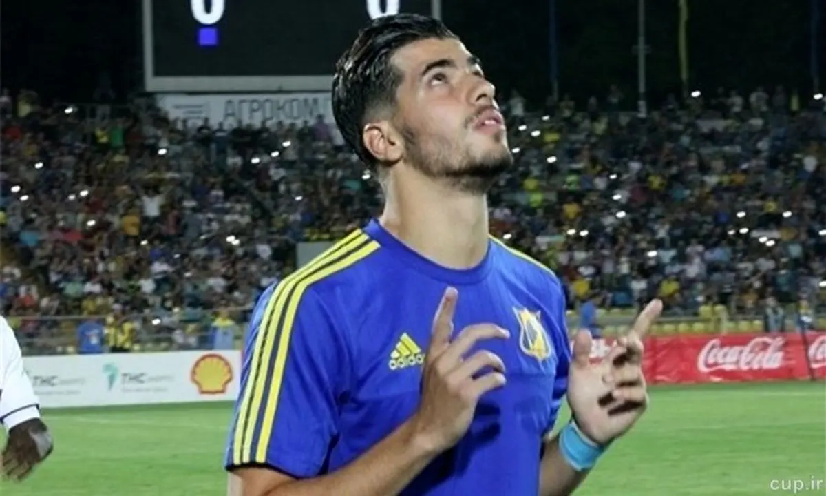 شاید استقلالی یا پرسپولیسی شوم