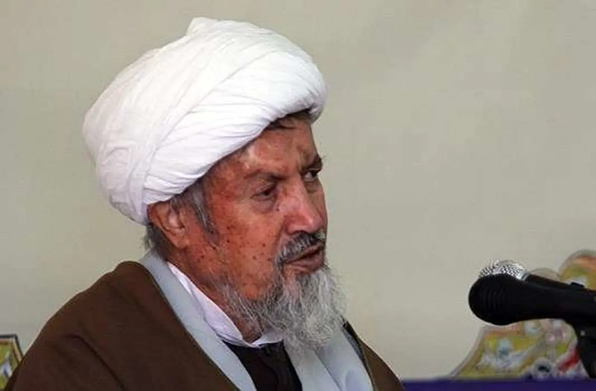 رهبر انقلاب بر سر اصول انقلاب اسلامی با کسی رودربایستی ندارد