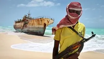 ربوده شدن ۱۲ خدمه یک کشتی در نیجریه 