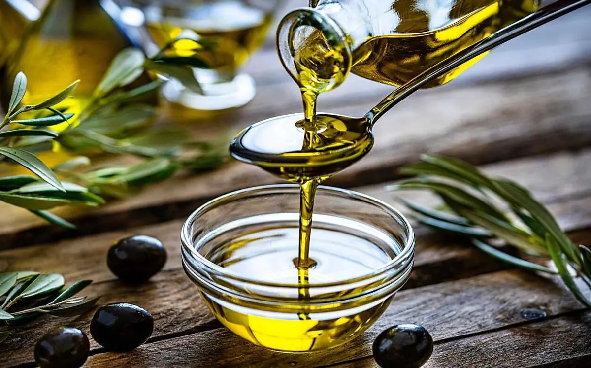 برای خرید روغن زیتون چقدر هزینه کنیم؟ + فهرست قیمت
