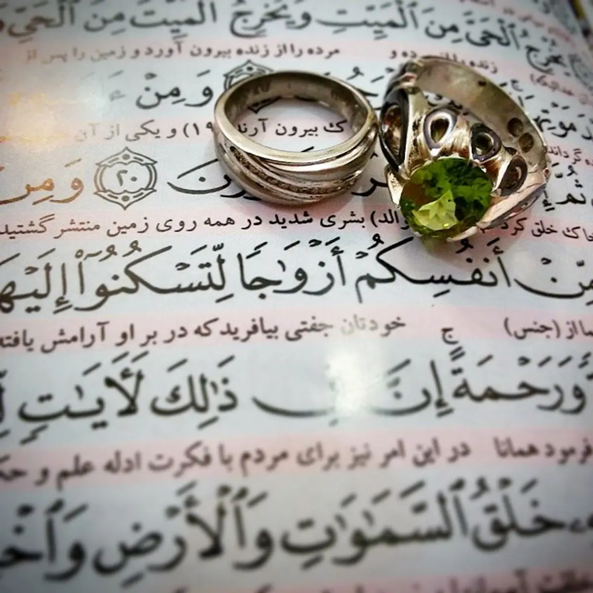 در امر ازدواج مخفی کاری کنیم یا خیر؟
