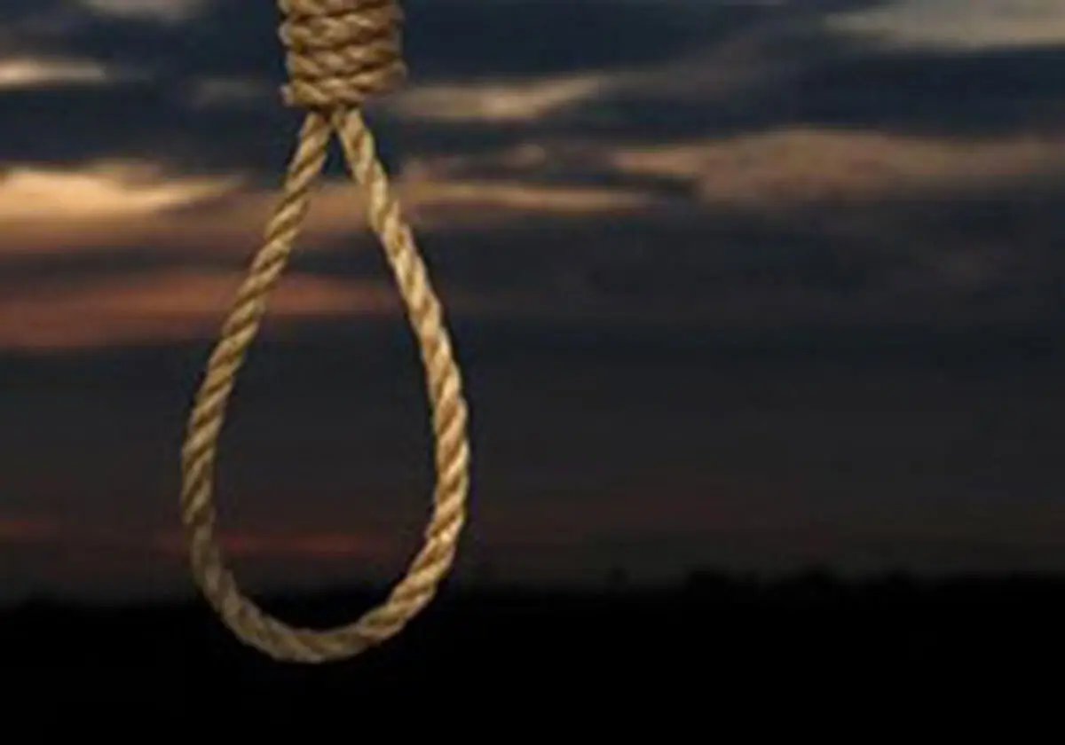 
کشف جسد حلق آویز از درخت
