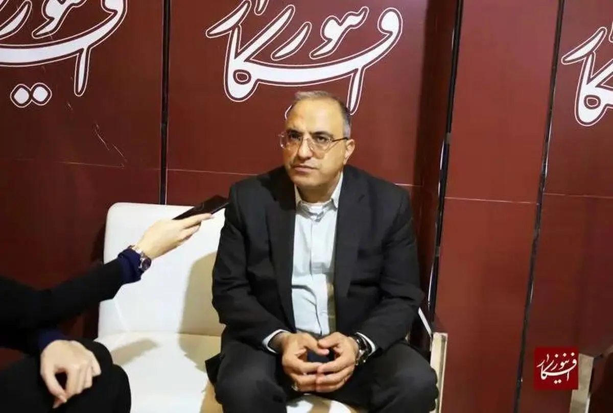 عدم مشارکت در انتخابات پیش رو، حلال مشکلات و مطالبات نیست