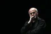 توضیحات غریب پور درباره مصوبه کف فروش آثار نمایشی در تماشاخانه ایرانشهر 