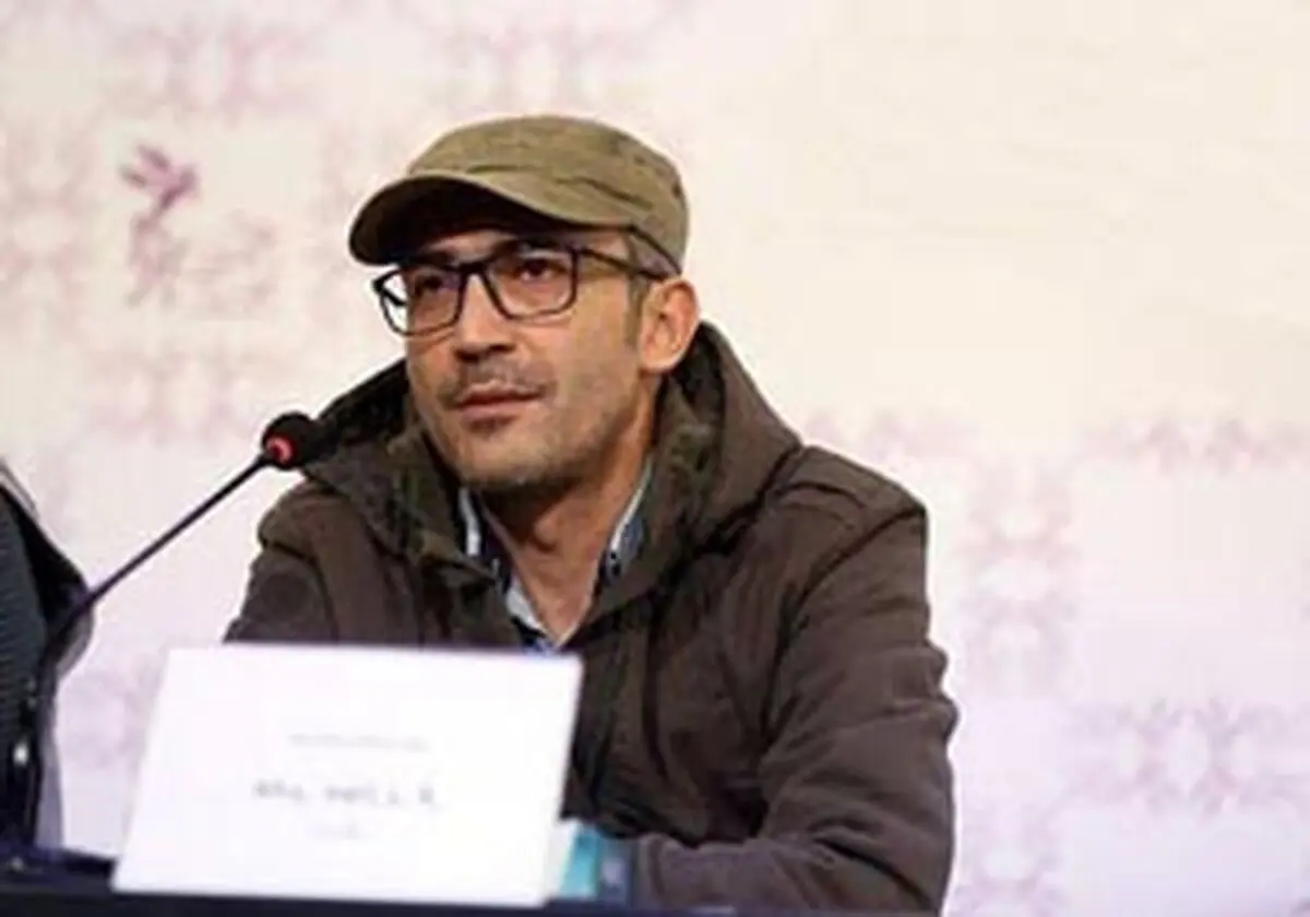 خاطره هادی حجازی فر از تماشای فوتبال در دوران سربازی+ عکس