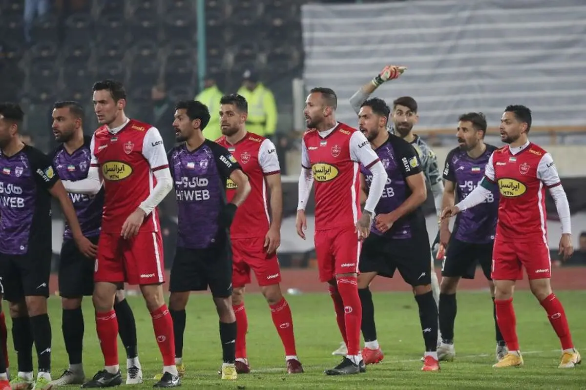 ورزشگاه شهید باهنر کرمان قبل از بازی پرسپولیس و‌مس رفسنجان/ فیلم