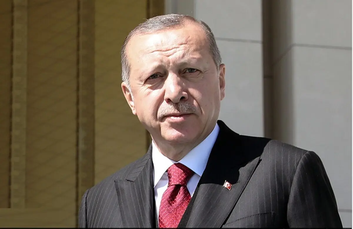 ضربه محکم اردوغان به شانه وزیر خارجه عربستان/فیلم