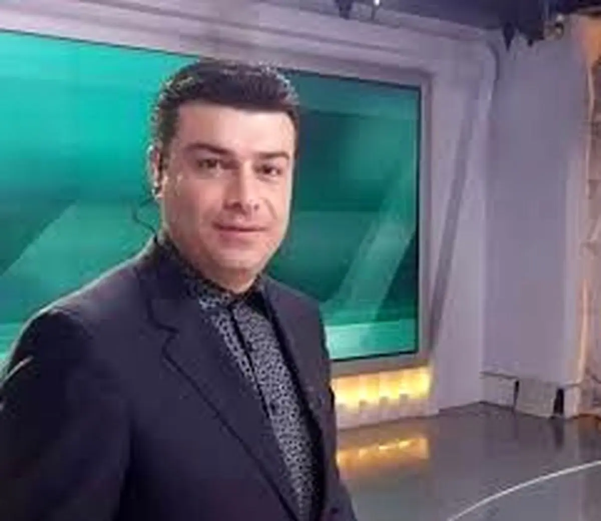 گوینده معروف خبر روی تخت بیمارستان/عکس