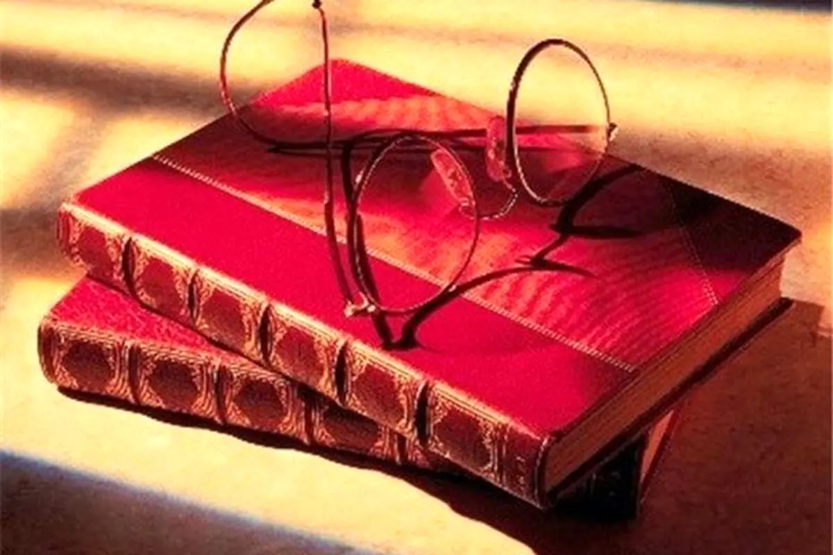 تبعات دانلود غیر قانونی کتاب برای ناشران