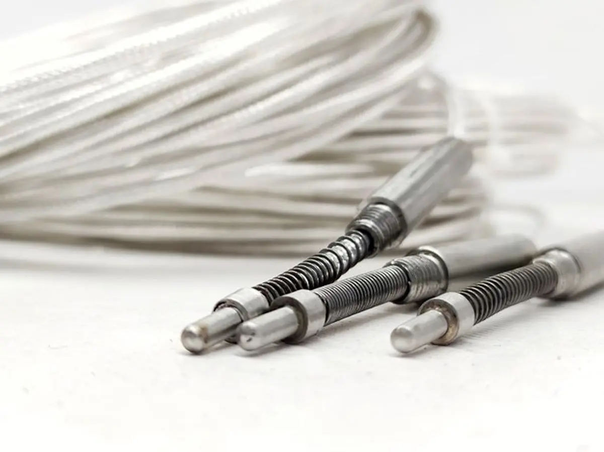 کاربرد ترموکوپل در صنعت: از کوره‌های ذوب تا موتورهای جت