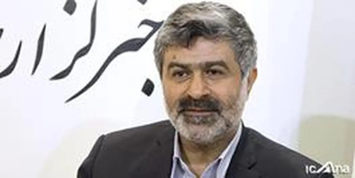 روحانی باید صحبت‌های خود را بی پرده با مردم در میان بگذارد