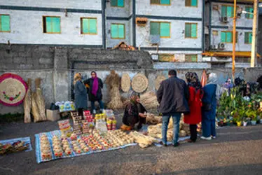 شنبه بازار صنایع‌دستی خمام