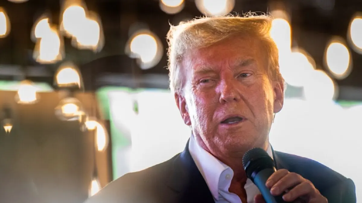 ترامپ شانس پیروزی خود بر بایدن ۱۰۰ درصد اعلام کرد