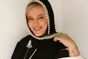 ژست عاشقانه خانم بازیگر و همسرش در سالگرد درگذشت عارف لرستانی/عکس