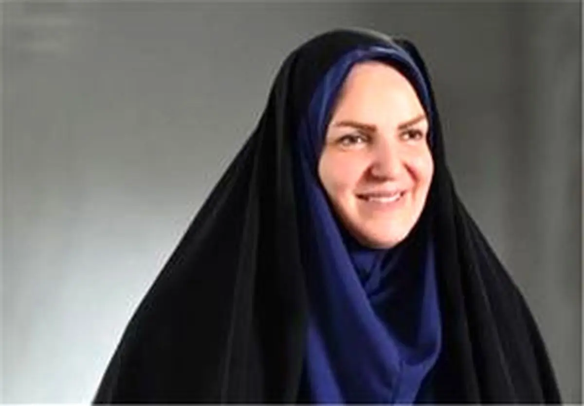 انتقاد از حضور غیرمتعارف نماینده زن در مجالس عزاداری+عکس