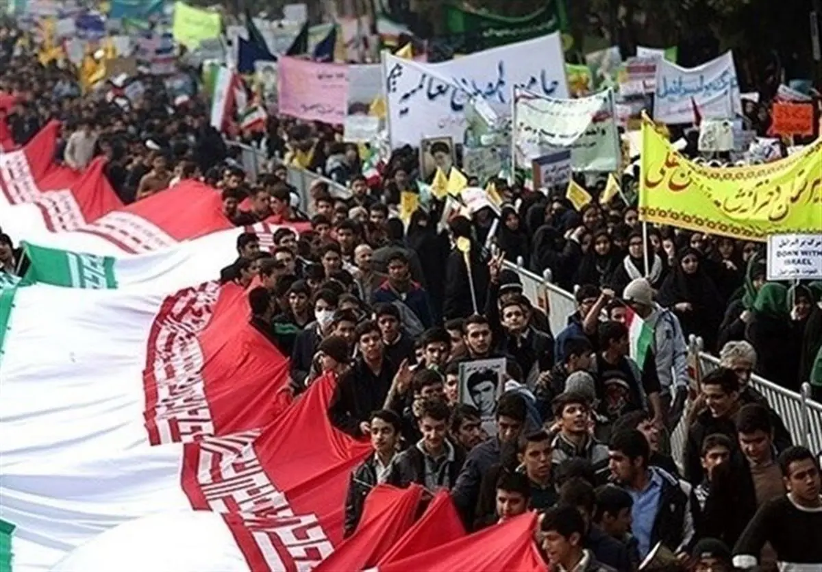 آغاز مراسم یومالله ۱۳ آبان در تهران با شعار «مرگ بر آمریکا»