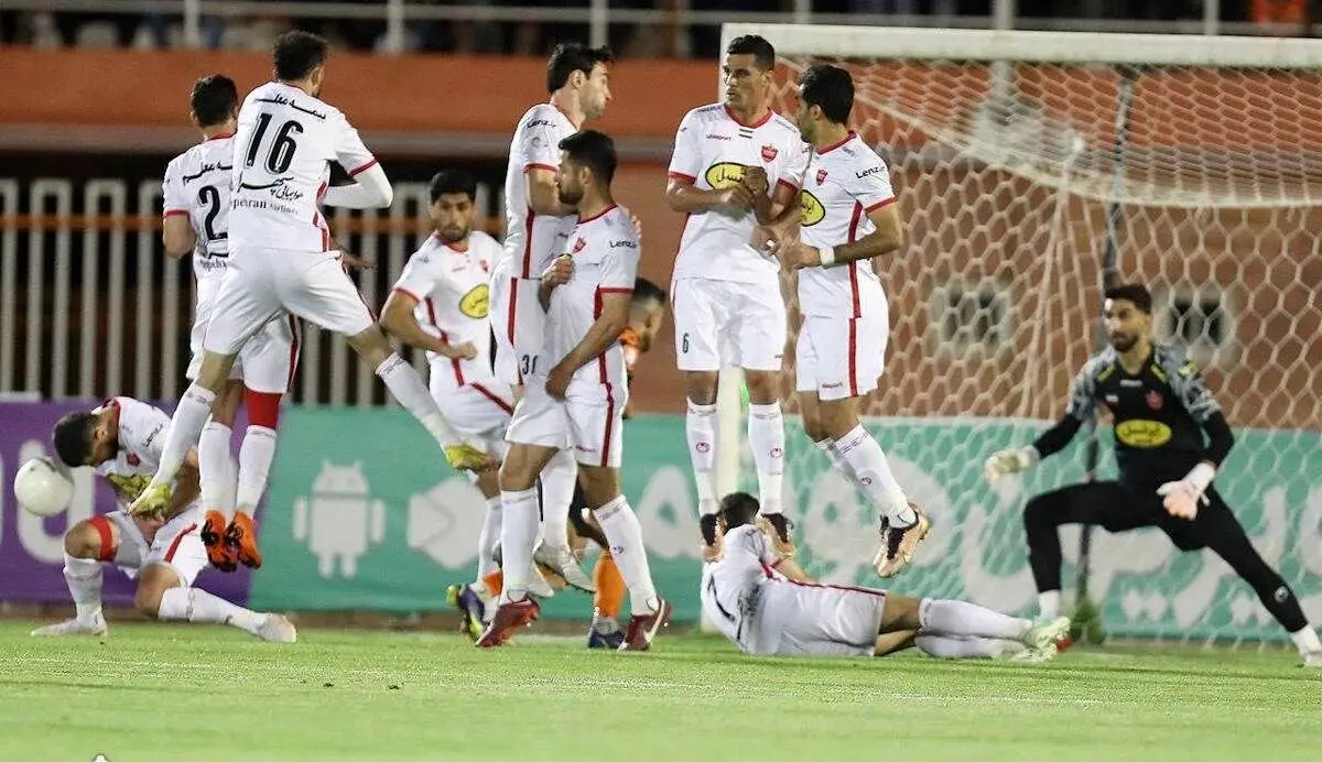 پرسپولیس خوب است اما قهرمانانه فوتبال بازی نمیکند