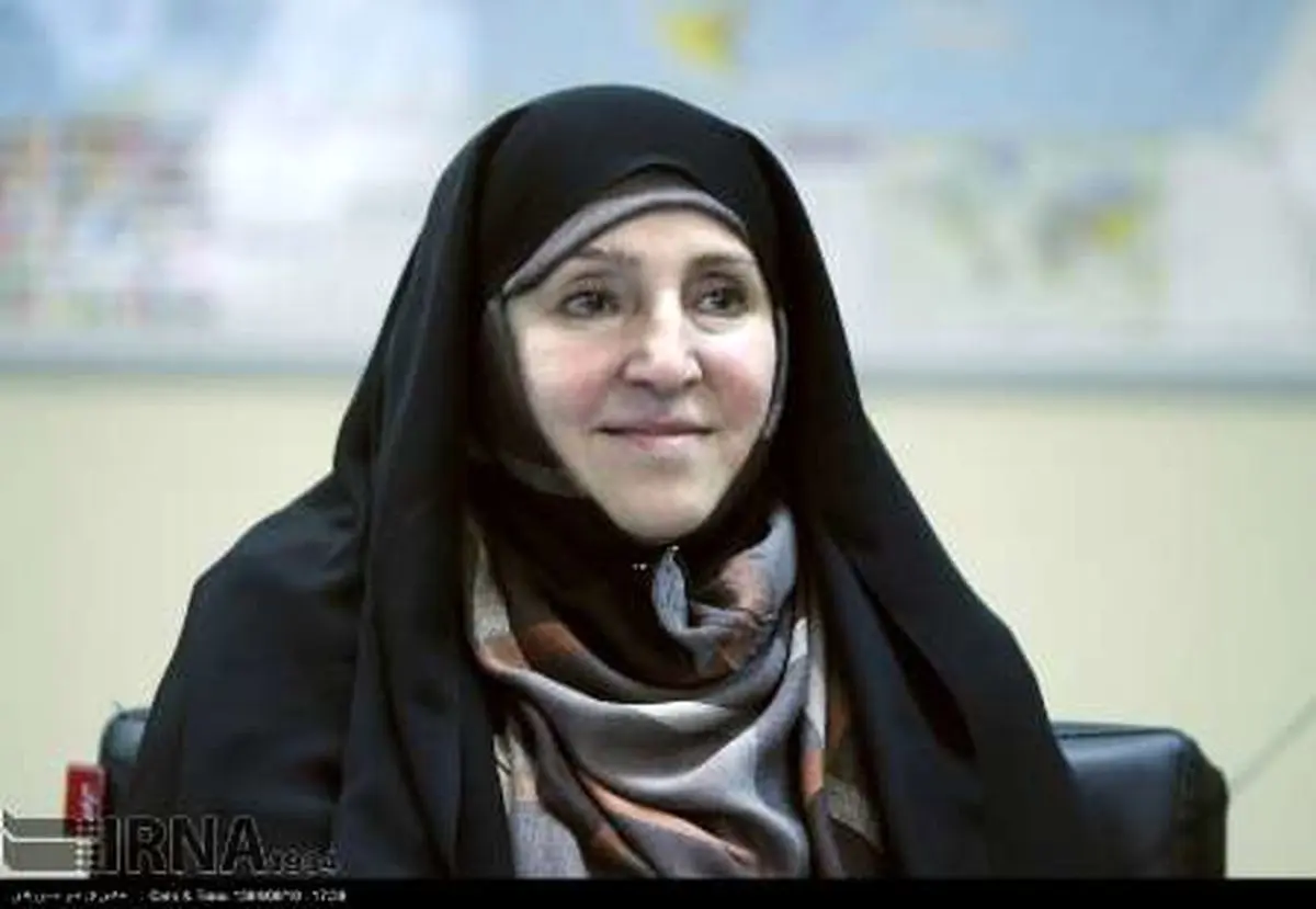 نخستین سفیر زن بعد از انقلاب، وارد مالزی شد