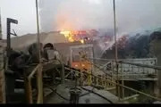 بزرگترین کارخانه تولید کاغذ در آتش سوخت+تصاویر