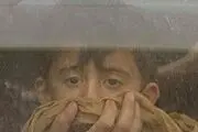 هوای این کودک «غبارآلود» است! + عکس