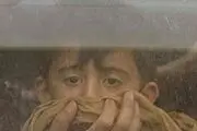 هوای این کودک «غبارآلود» است! + عکس
