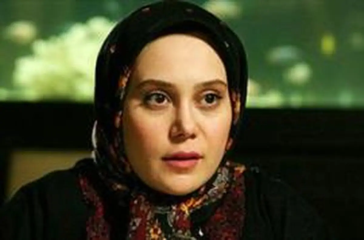 آرام جعفری:کشف حجاب نمی‌کنم