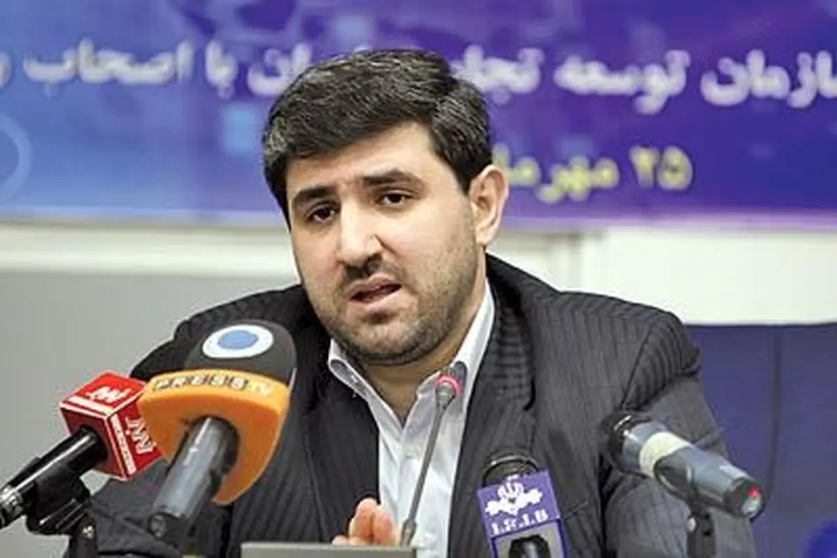 مثبت شدن تراز تجاری به دلیل کاهش واردات مواد اولیه کارخانههاست، خوشحالی ندارد!