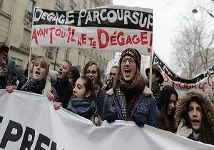 تظاهرات دانشجویان فرانسوی علیه نظام آموزشی