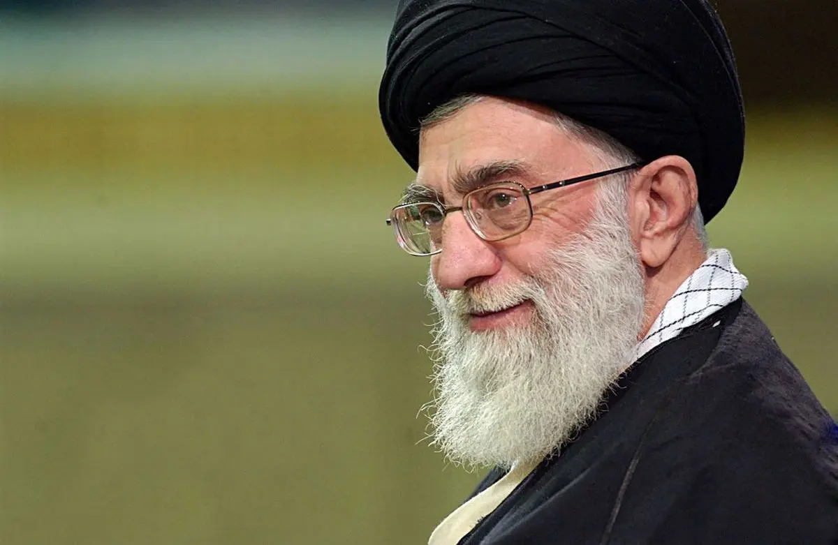 جملات طلایی از رهبر انقلاب درباره "دانشجو" 