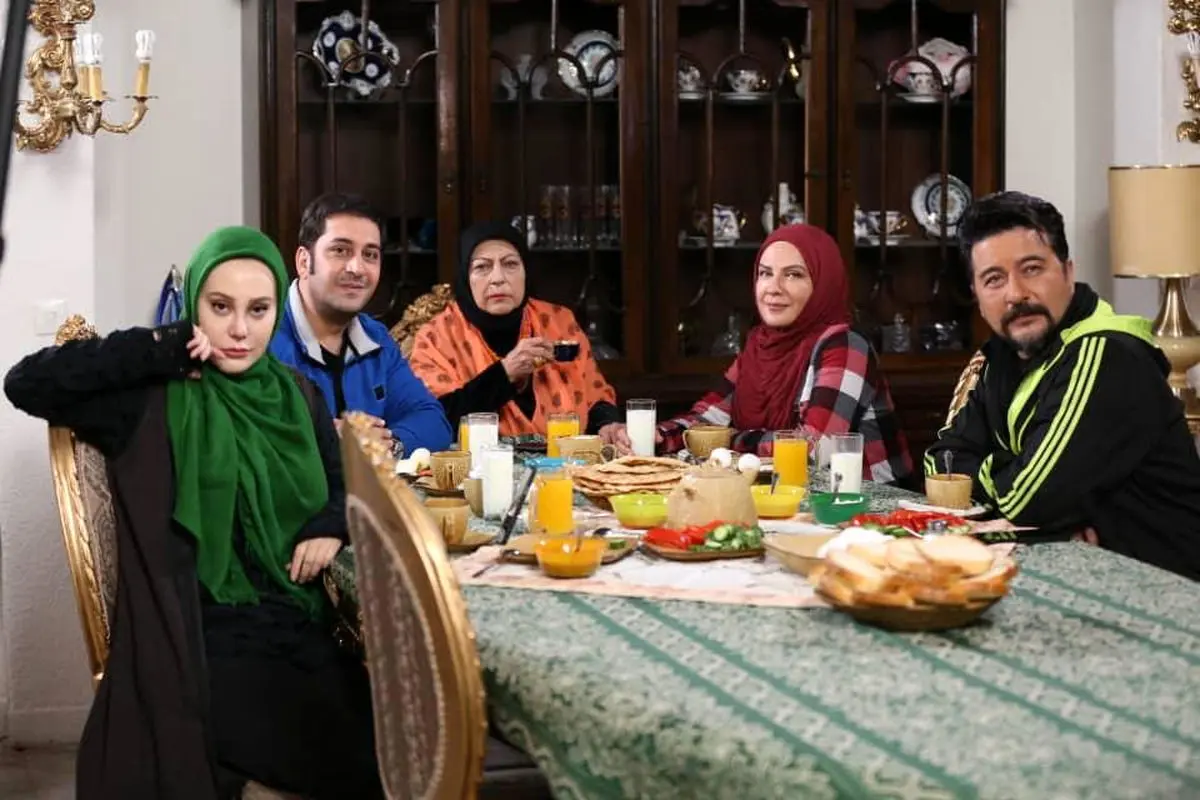 هم بازی شدن لعیا زنگنه با مادرش در یک سریال جدید