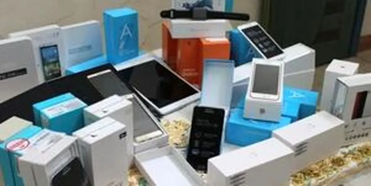 دستگیری چهار مالخر با ۷۰ گوشی
