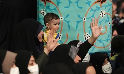 جمعی از معلمان و فرهنگیان با رهبر انقلاب دیدار کردند/گزارش تصویری