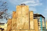 سرقت مجسمه‌ شهریار در تبریز