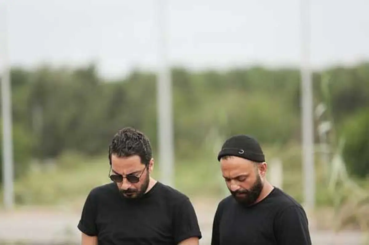 هم بازی شدن «نوید محمد زاده» و برادرش در «قورباغه»/ تصاویر