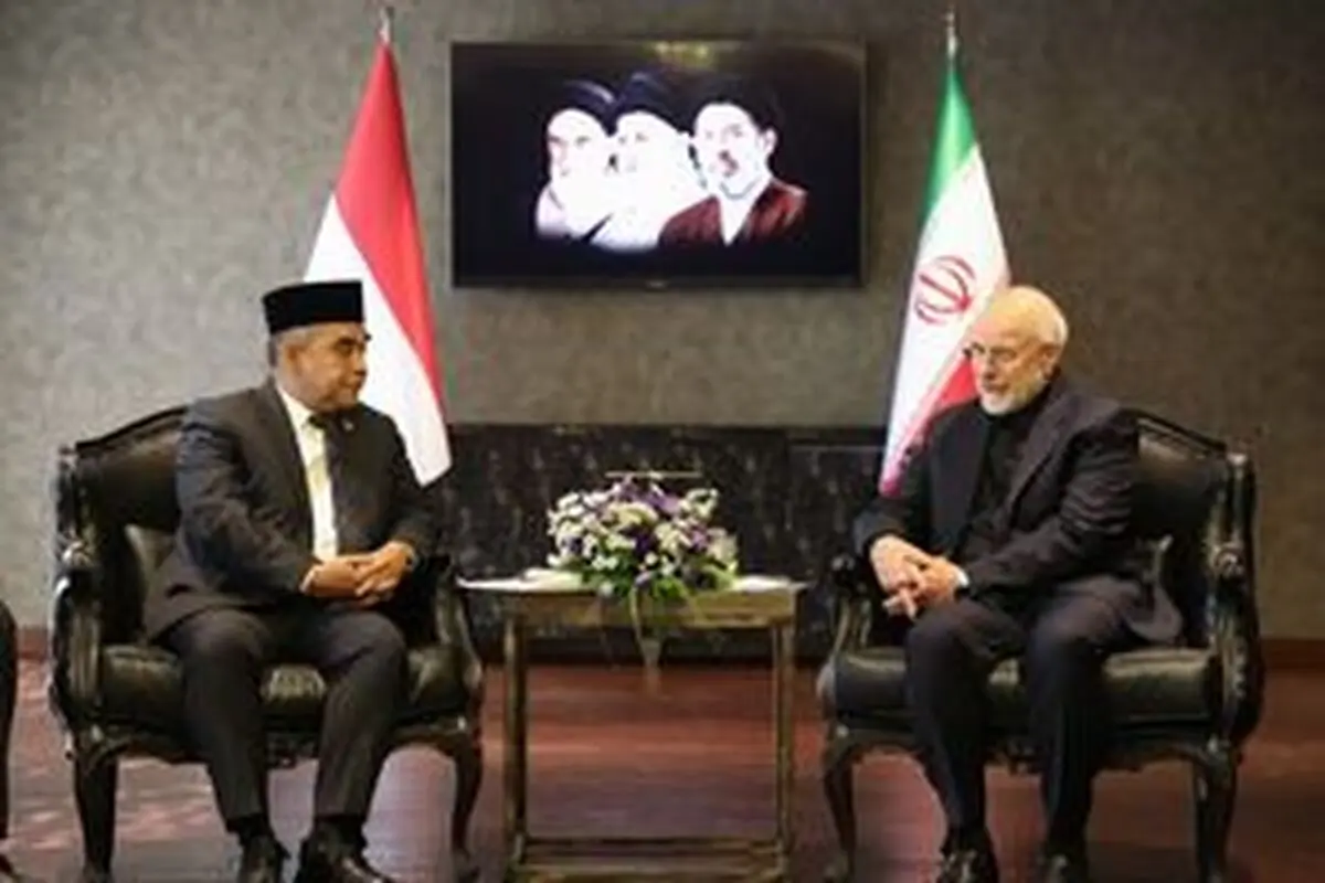 کسی می‌تواند با آمریکا مذاکره کند که آماده جنگ باشد
