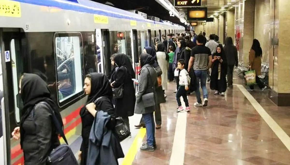 گشت موبایل در مترو؟ برداشت نادرست از رفتار پلیس
