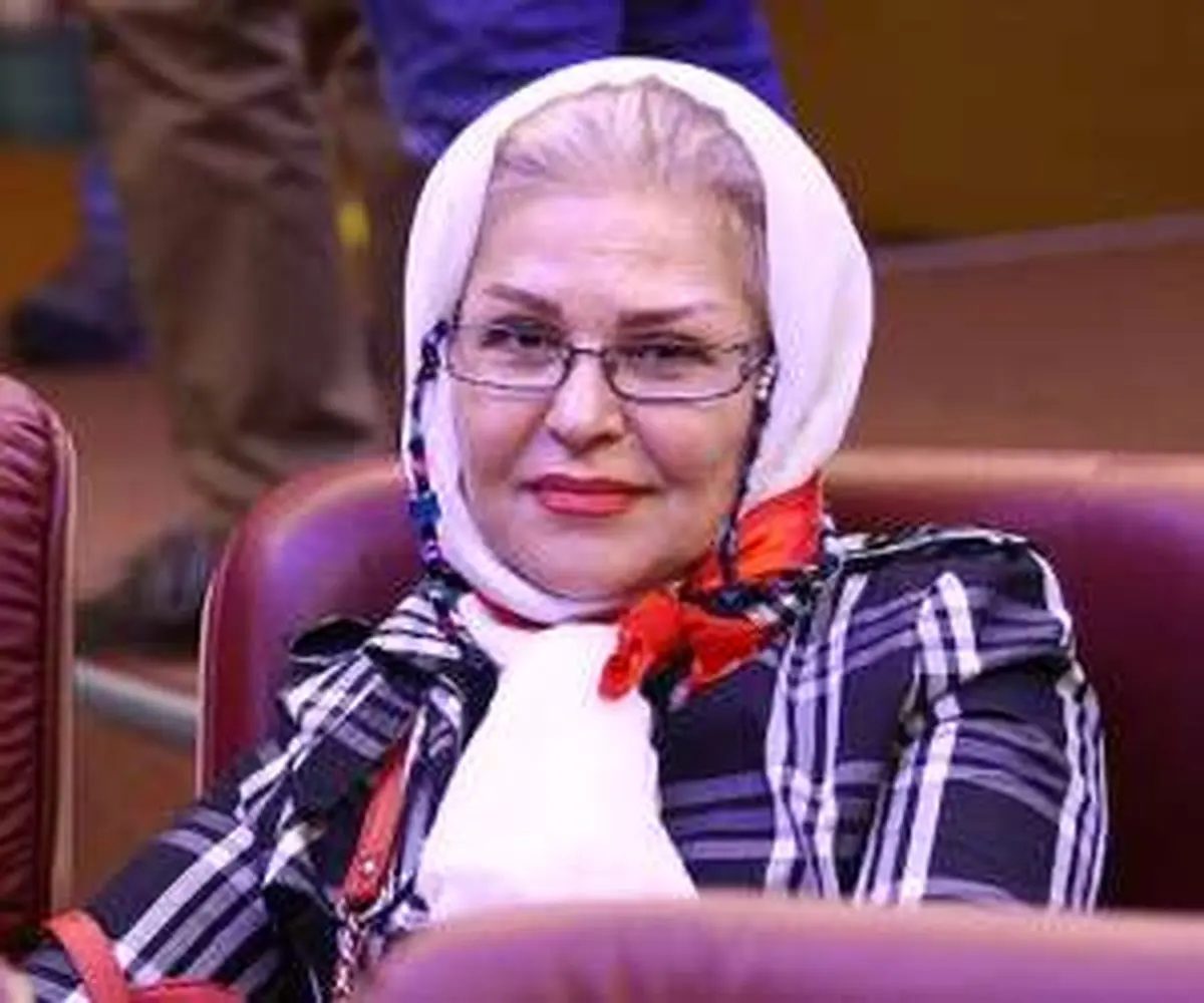 بازیگر زن «پدر سالار» و دخترش در کنسرت «علی زندوکیلی»