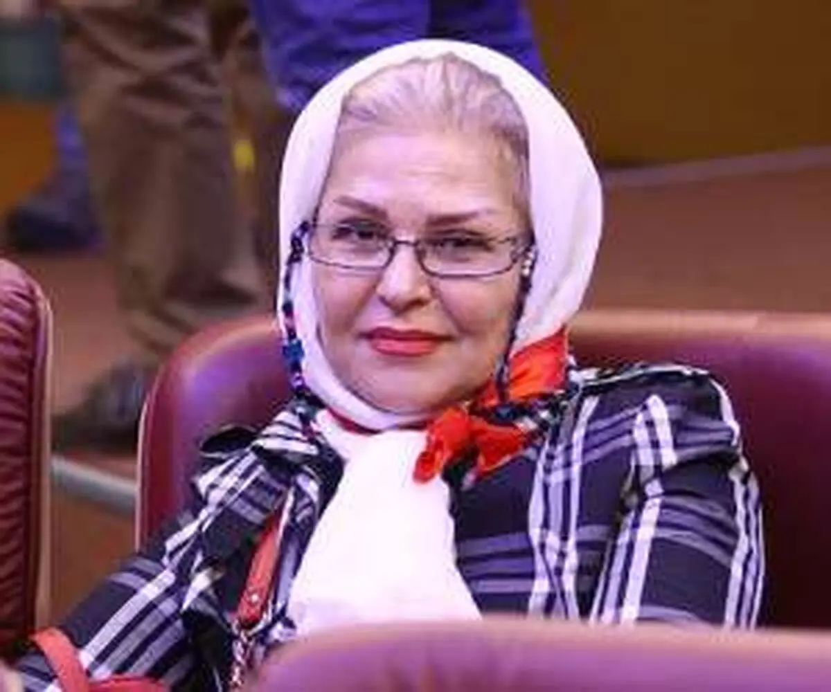 بازیگر زن «پدر سالار» و دخترش در کنسرت «علی زندوکیلی»