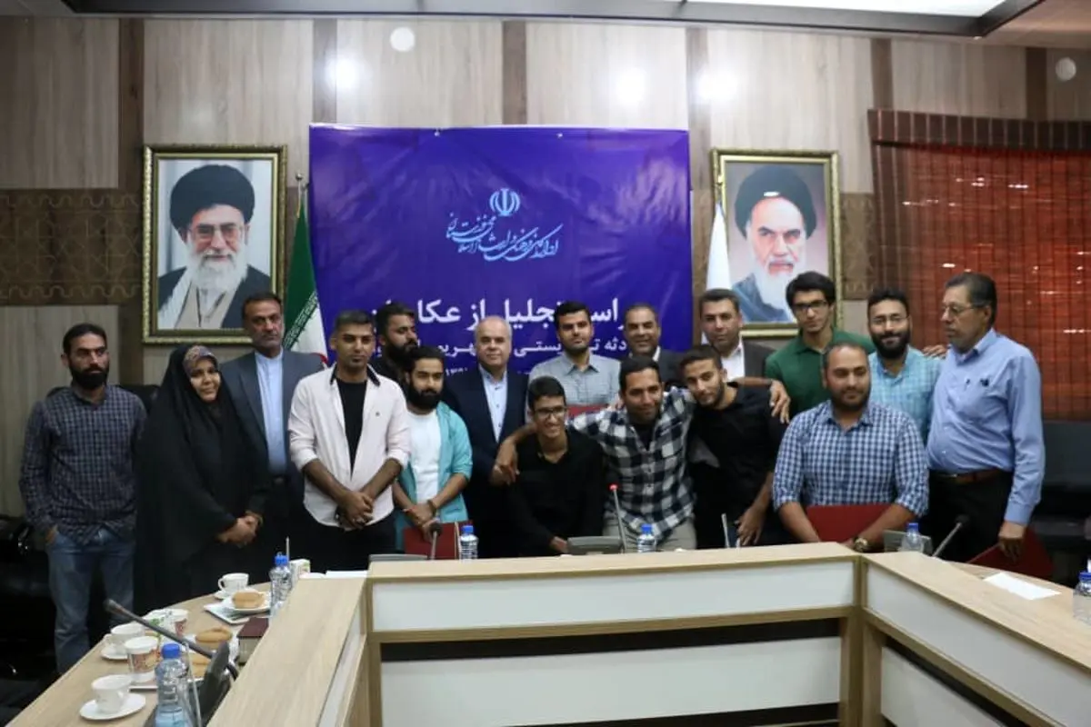 برگزاری مراسم تجلیل از عکاسان خبری حادثه تروریستی اهواز/عکس